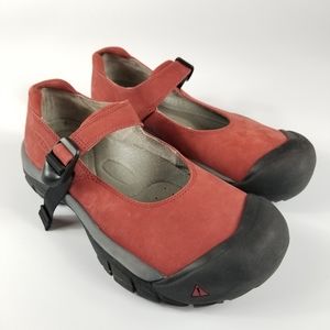 Keen Seattle Mary Jane Shoes in Red, 8.5